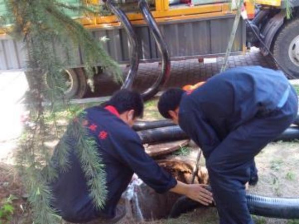 四川疏通机价格供货厂家（高压管道疏通机厂家直销）